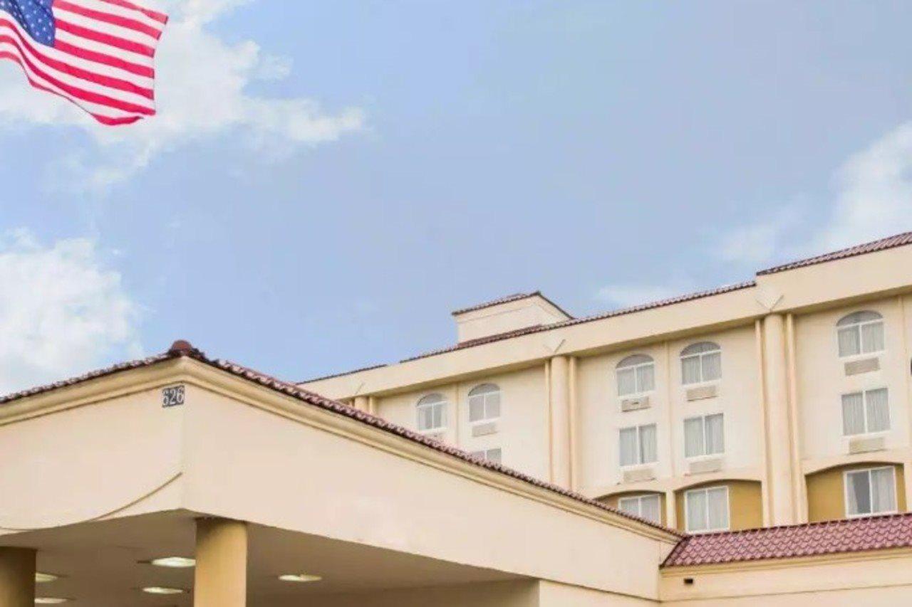 Quality Inn & Suites Winter Park Village Area Orlando Dış mekan fotoğraf