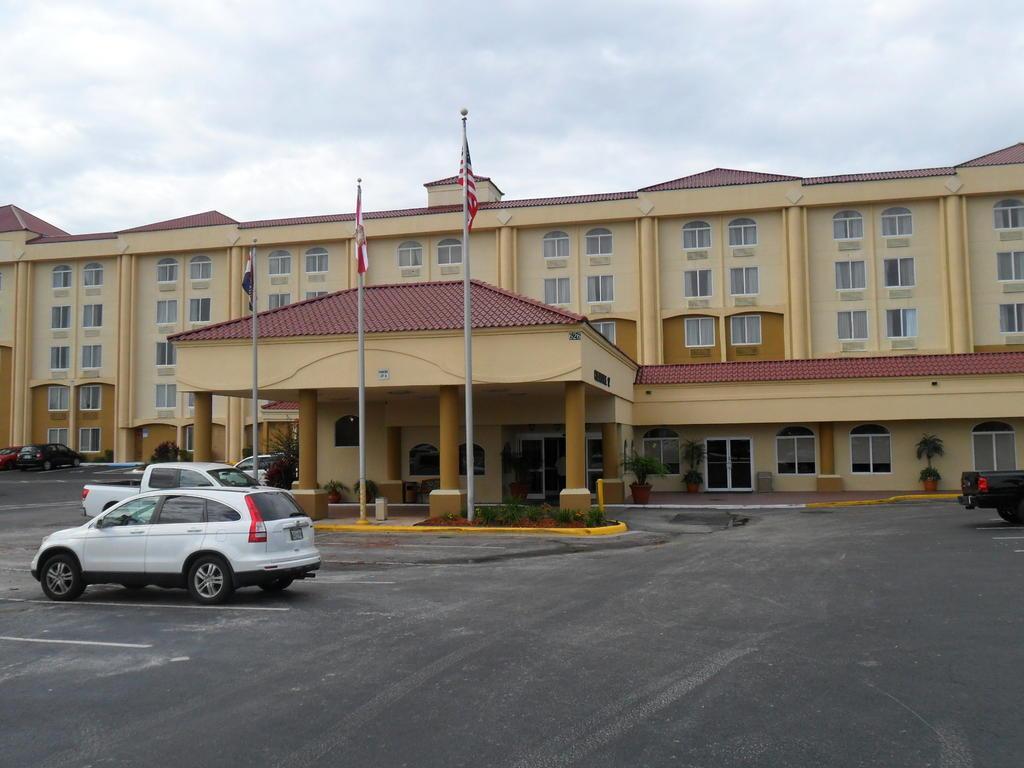 Quality Inn & Suites Winter Park Village Area Orlando Dış mekan fotoğraf
